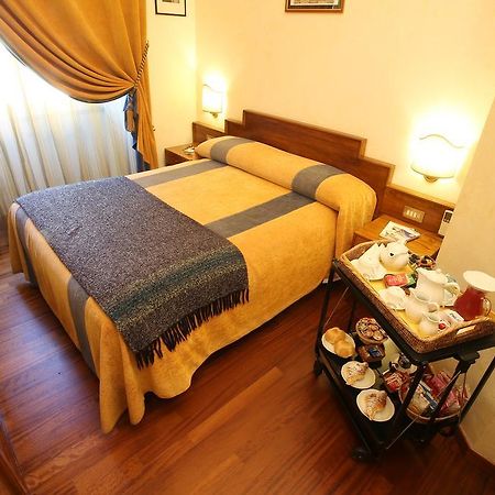 로마 Al Colonnato Di San Pietro B&B 외부 사진