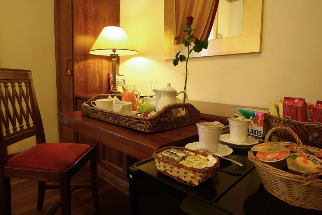로마 Al Colonnato Di San Pietro B&B 외부 사진