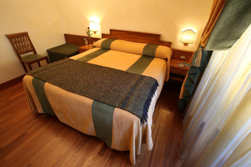 로마 Al Colonnato Di San Pietro B&B 외부 사진
