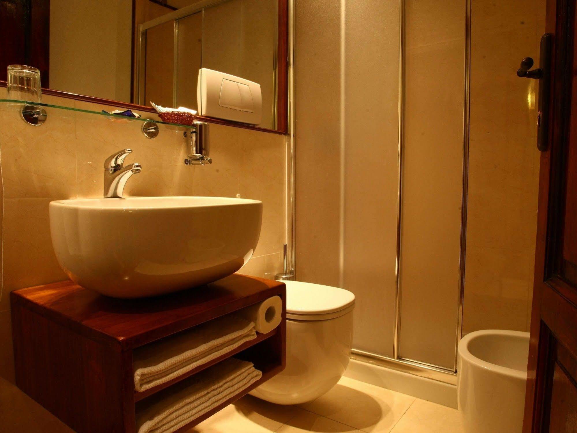 로마 Al Colonnato Di San Pietro B&B 외부 사진