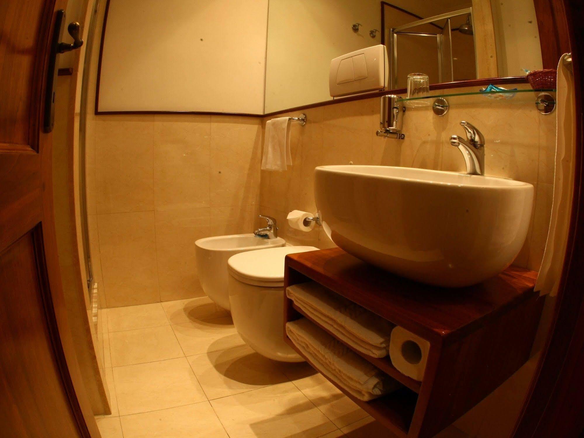 로마 Al Colonnato Di San Pietro B&B 외부 사진