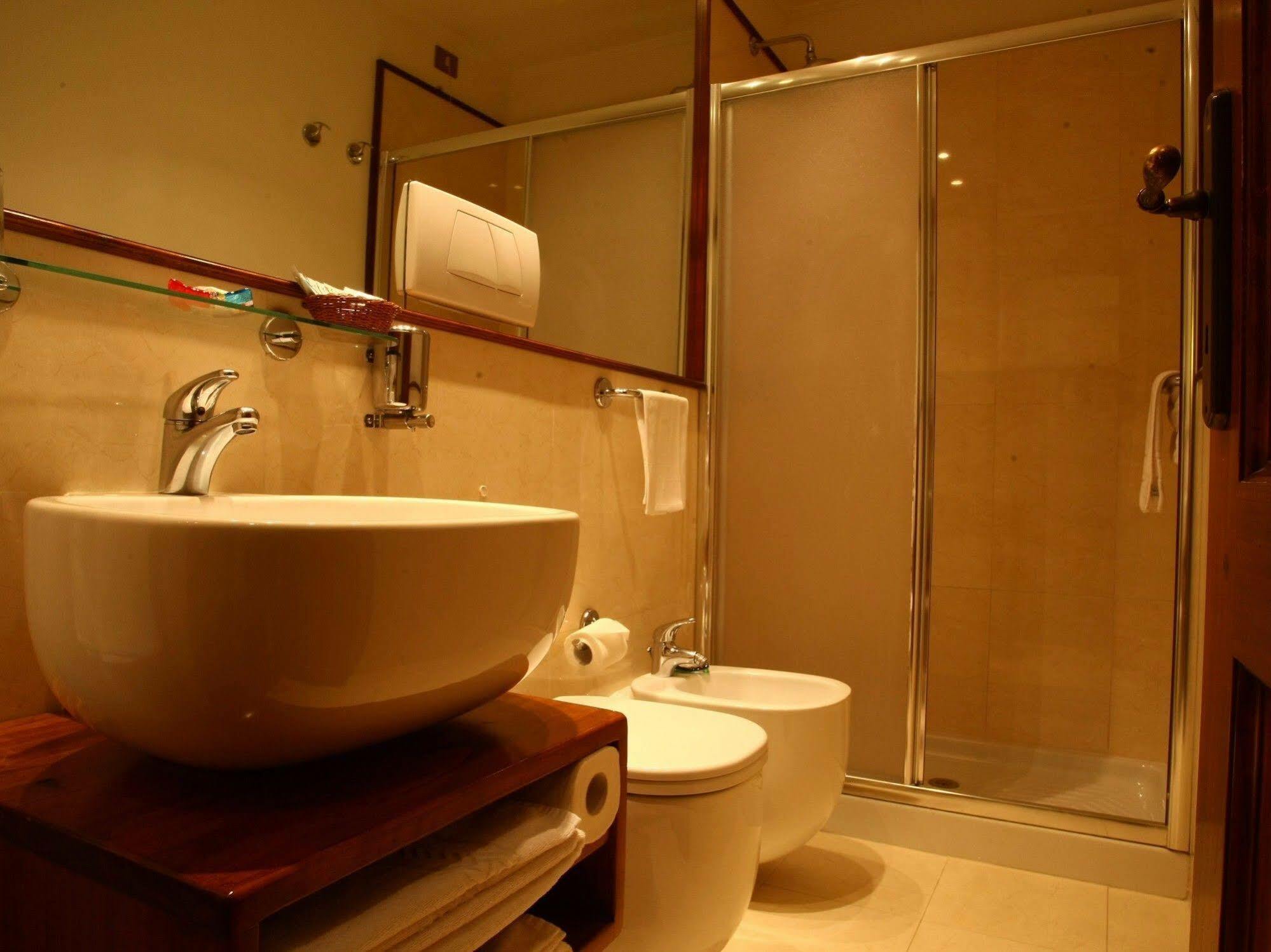로마 Al Colonnato Di San Pietro B&B 외부 사진