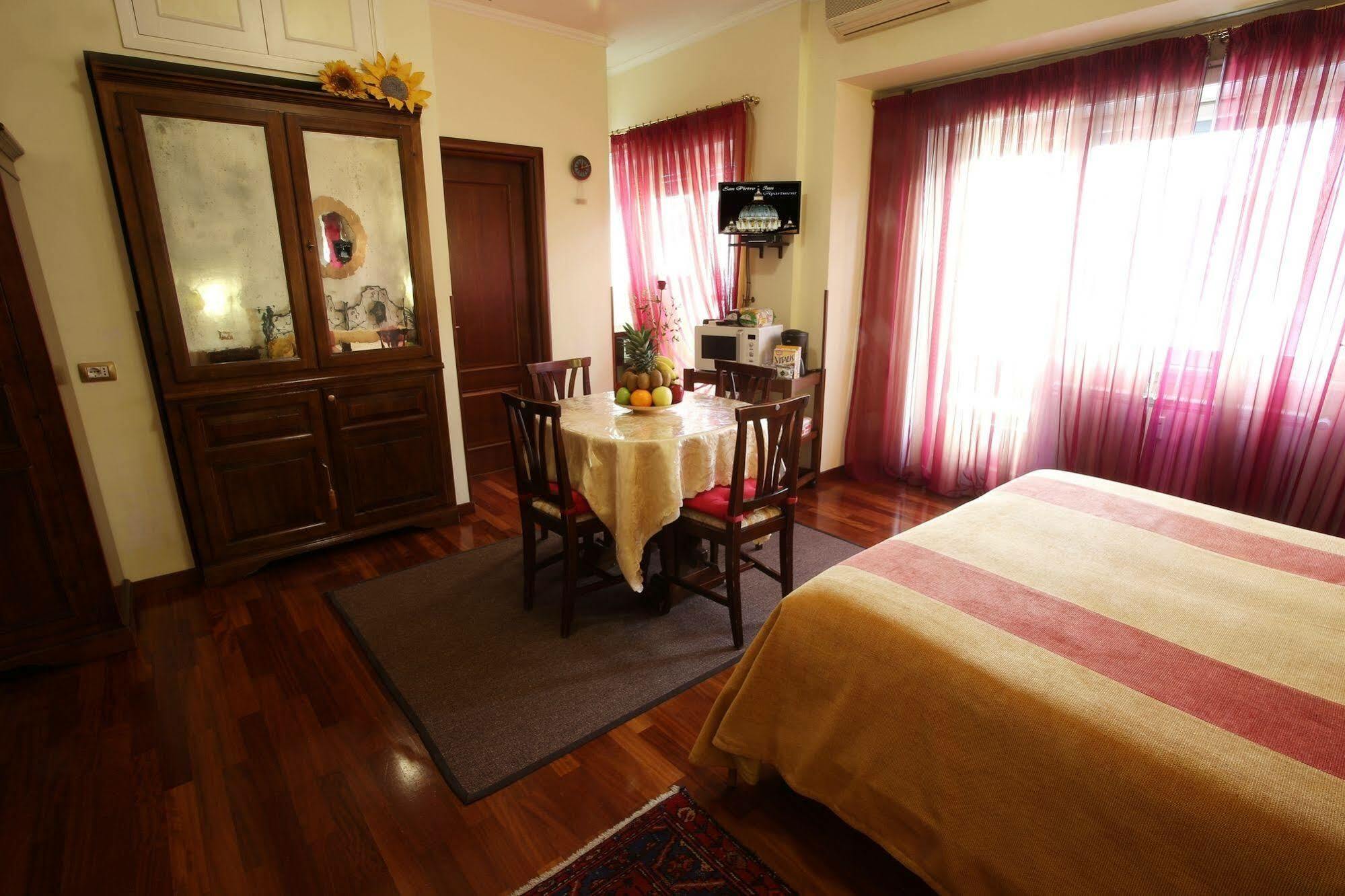 로마 Al Colonnato Di San Pietro B&B 외부 사진